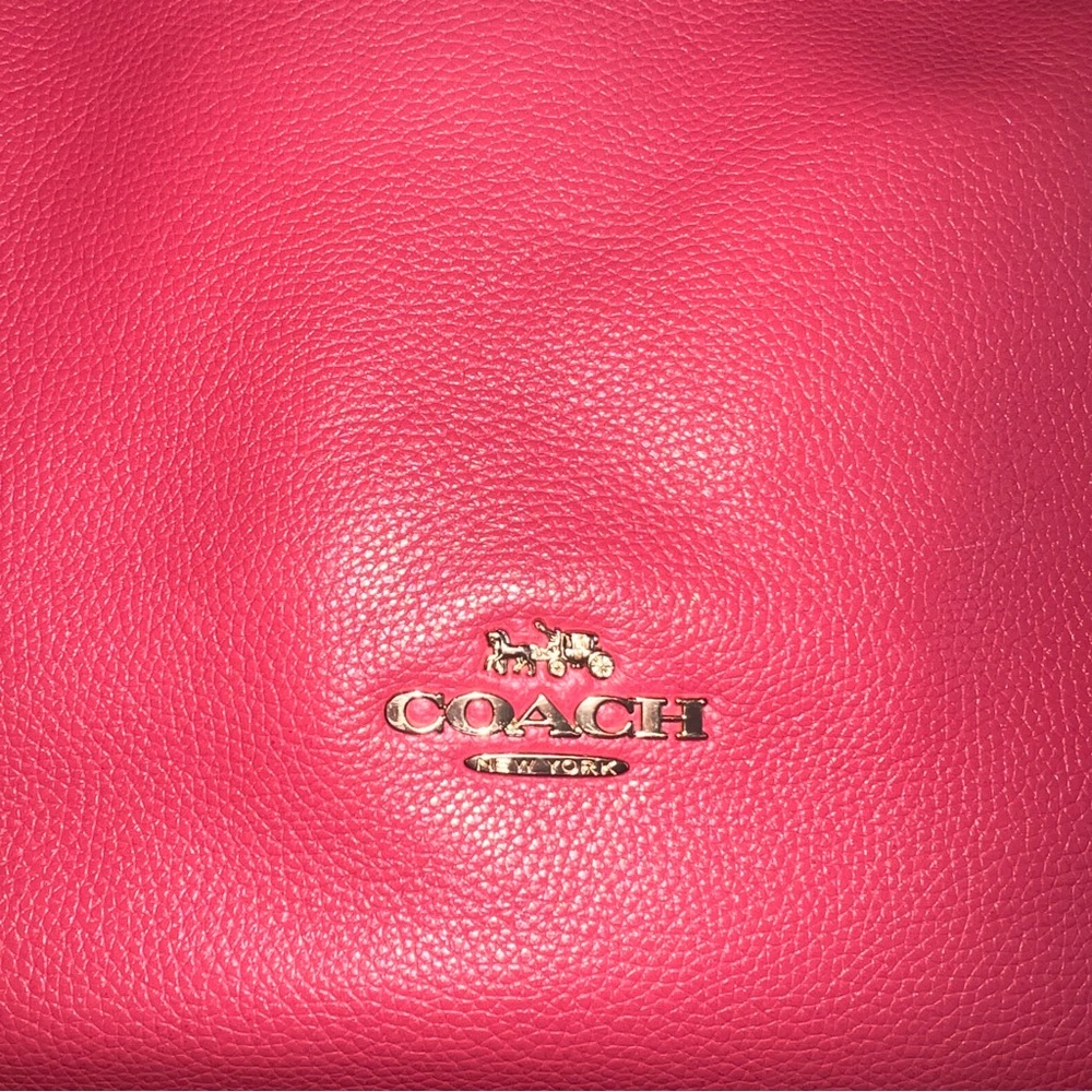 Coach Pebbled Leather Shoulder Bag in Bright Pink with Gold Hardware - Picture 3 of 8
